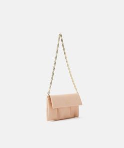 Interviewimpression.shop62e59b218c 2